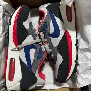 Women’s Nike Air Max Correlate